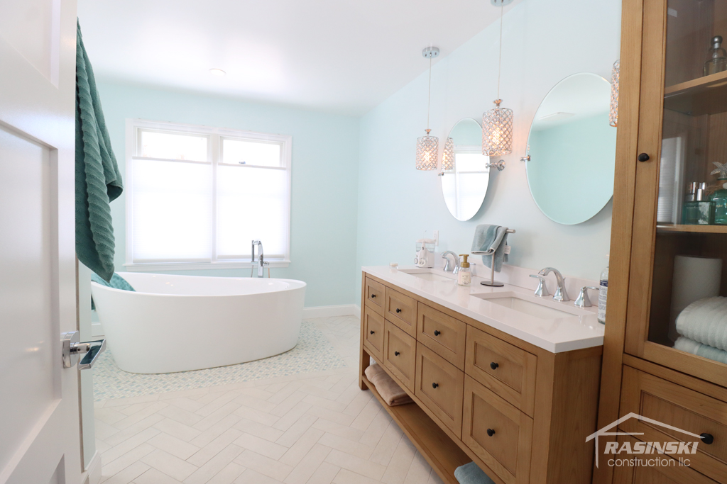 Home Renovation in Matawan NJ including a 600 square foot master ensuite addition | RasinskiConstructionNJ.com